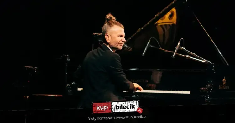 Adam Snopek Show przy fortepianie / Muzyczna podróż na wesoło - od klasyki, po rocka
