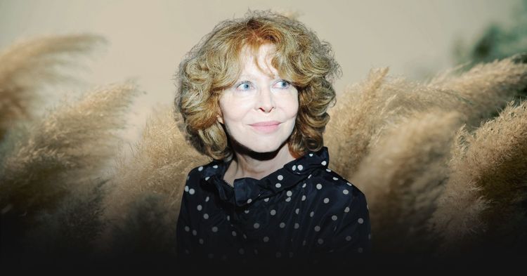 ANNA ROMANTOWSKA: ZWIEWNOŚĆ - wieczór poezji